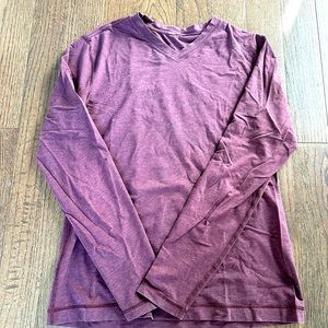 Lululemon long sleeve v-neck